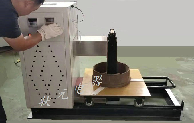 感应加热器_常州尊龙凯时人生就是搏!官网.jpg